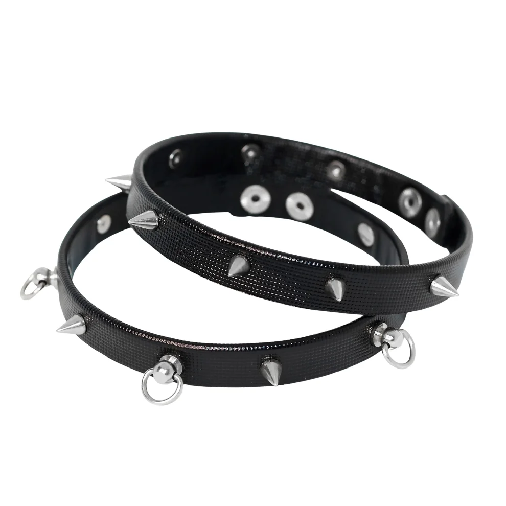 Calyx - Spiked Choker Necklace