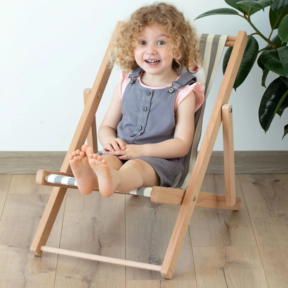 Wooden 2025 child seat