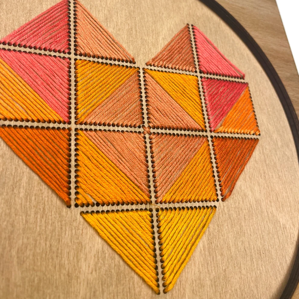 Krostworks - Love Heart Wooden Embroidery Kit