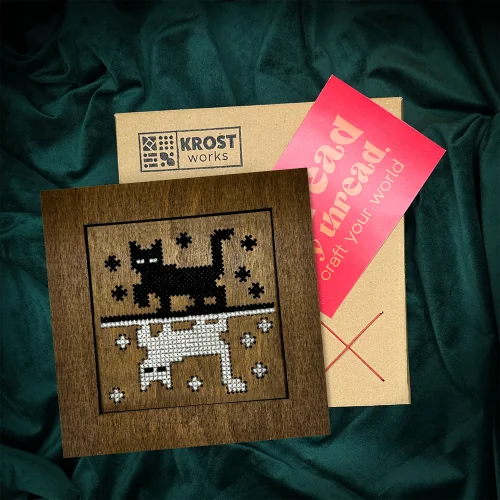 Krostworks - Cat Wooden Cross Stitch Kit