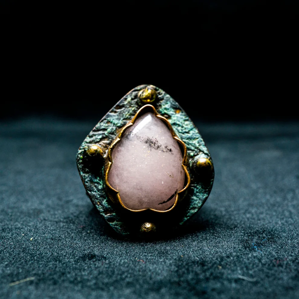 İndafelhayat - Copper Work Rose Quartz Ring