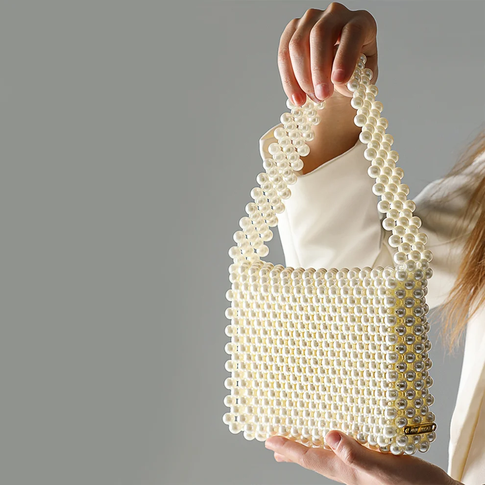 Ava Villain - Pearl Beaded Bag