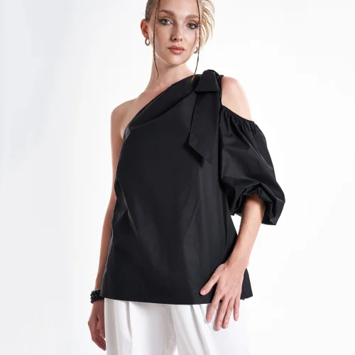 Etna Shirts And More - Amuri Blouse