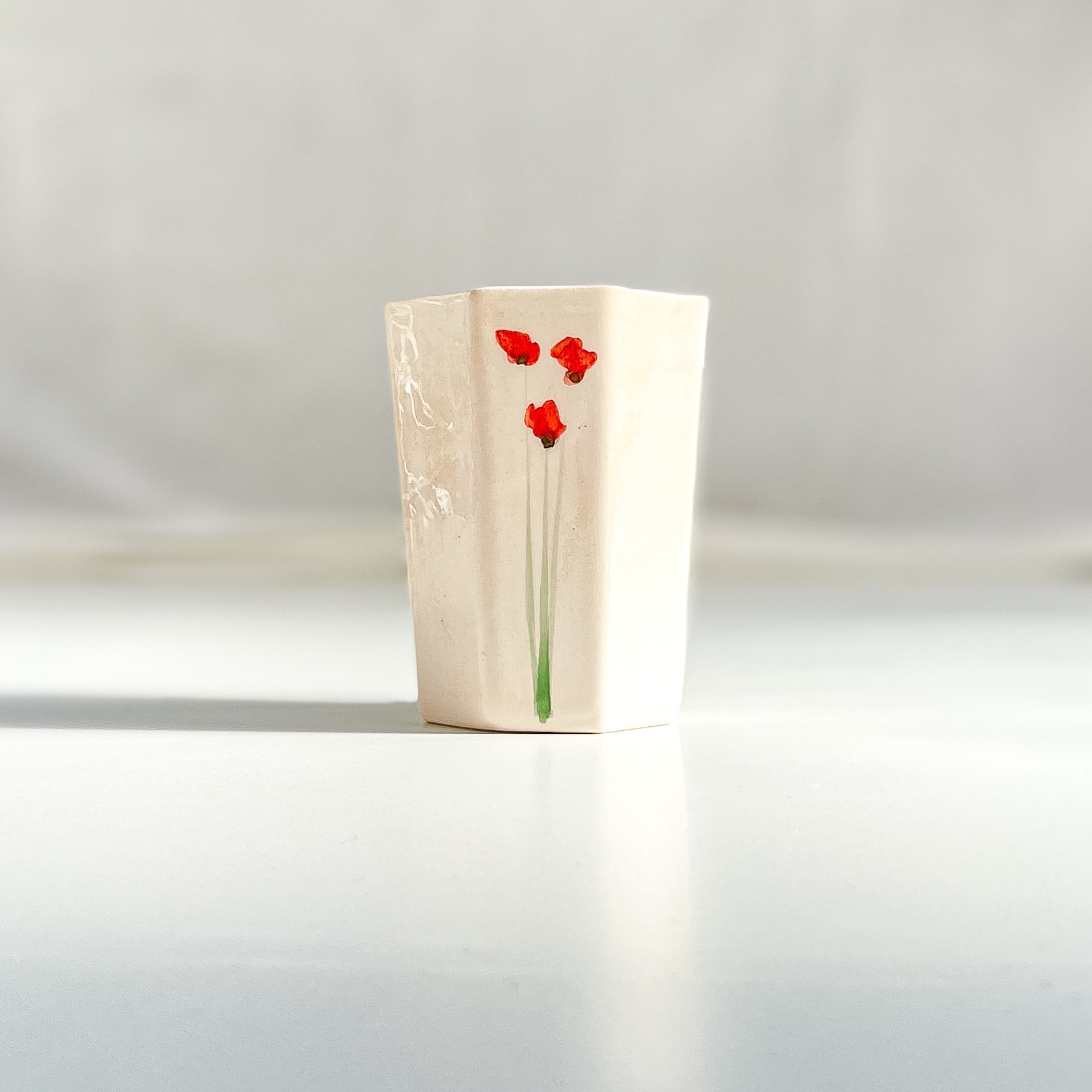 Porcelain Coffee Cup With Wildflower Pattern And Gold Decoration