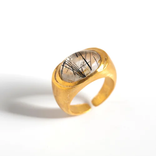 Hesperides Jewelry - Roman Signet Ring - Black Rutiled Quartz