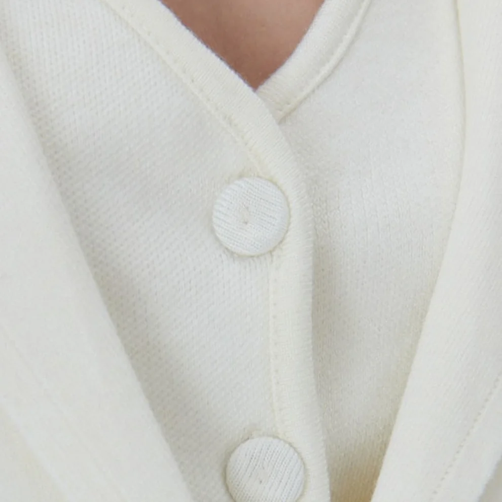 Joinus - Buttoned Knitwear Vest