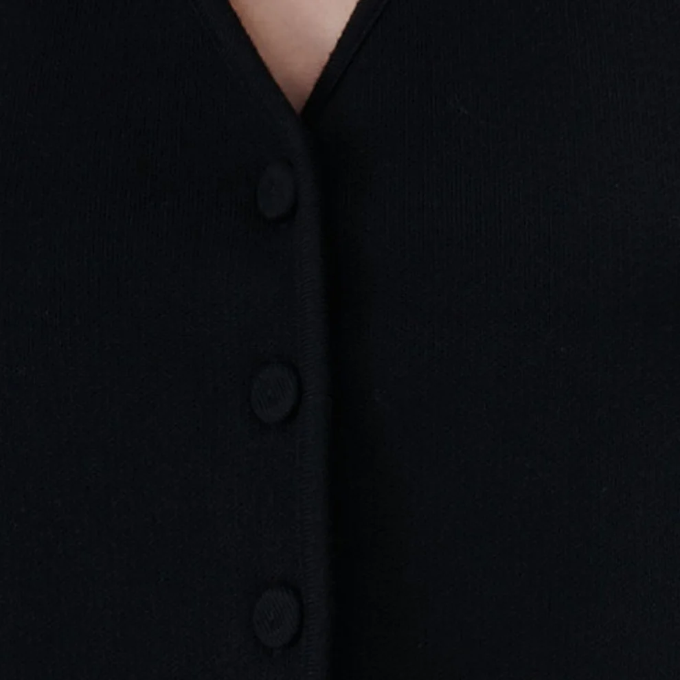 Joinus - Buttoned Knitwear Vest