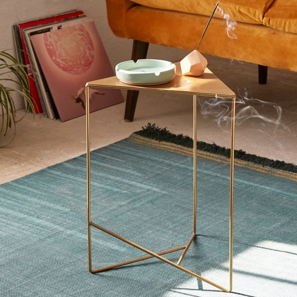 Modabilya - Trister Metal Side Table