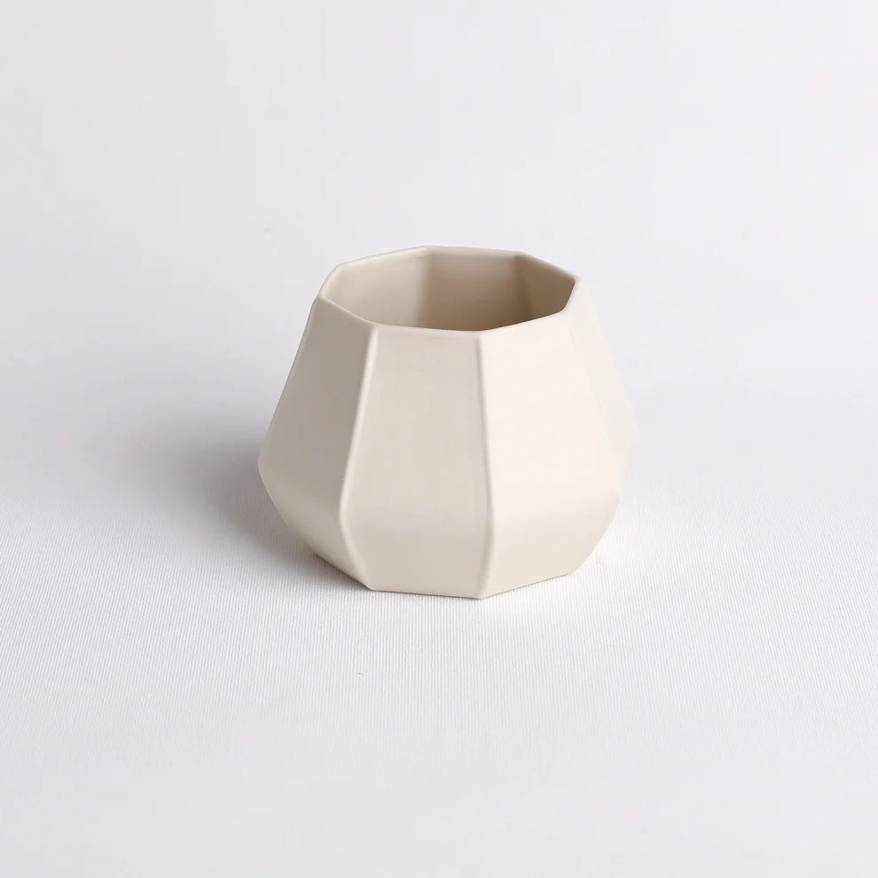 Petra Seramik - Lowell Limoges Porcelain Mug