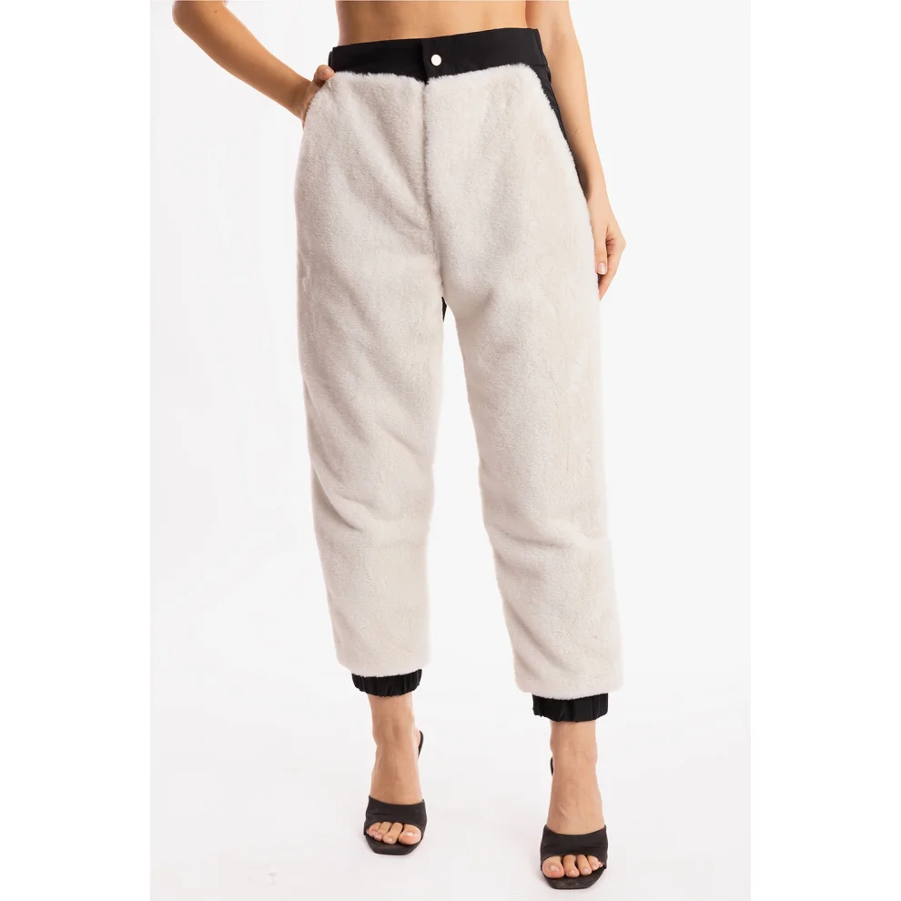 Ramme - Raider Pant With Off-white Fur