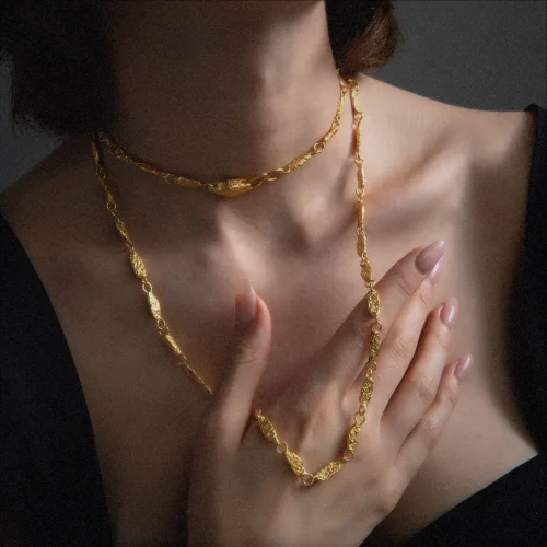 Hesperides Jewelry - Medusa Necklace