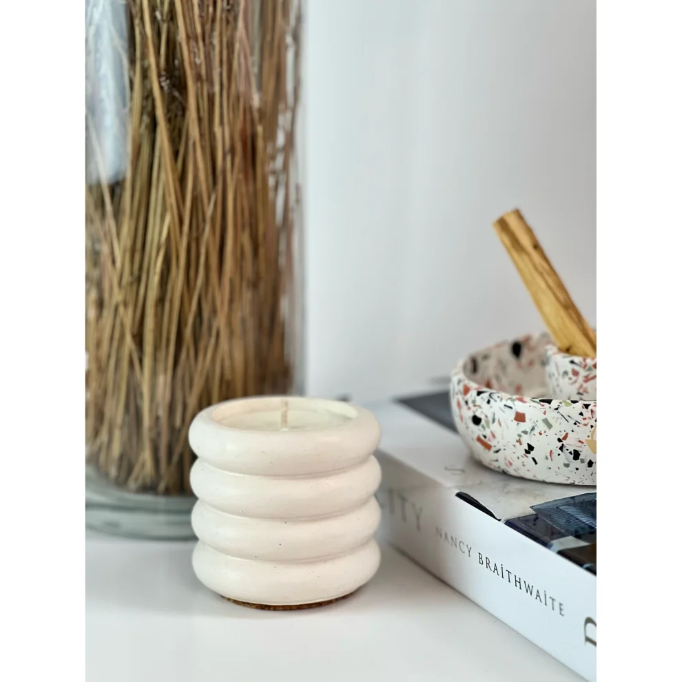 SOLILU - Bubble - Bloomy Spring Scented Soy Wax Candle