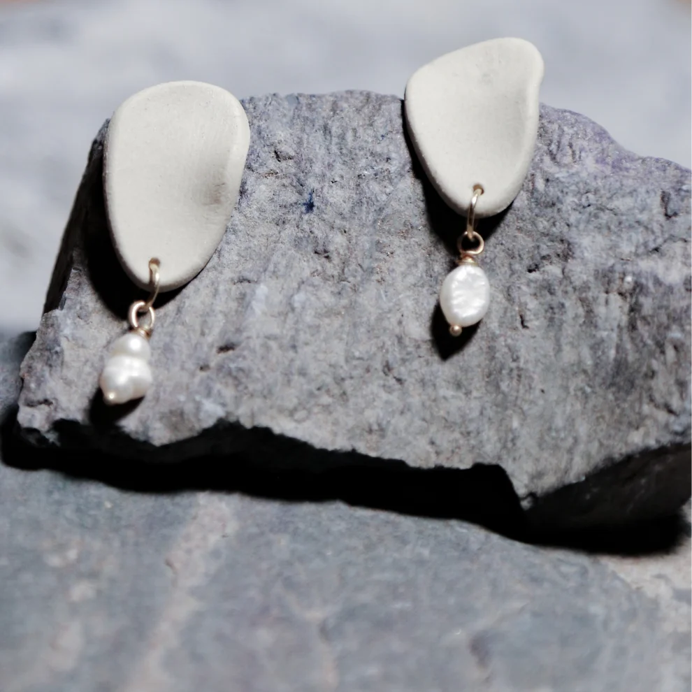 Gazelle Jewelry - Zadie-handmade Stoneware Ceramic Pearl Earrings