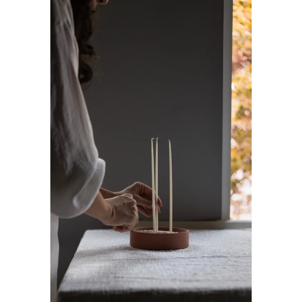 Present Inn - Temple | Ceramic Candle & Incense Holder