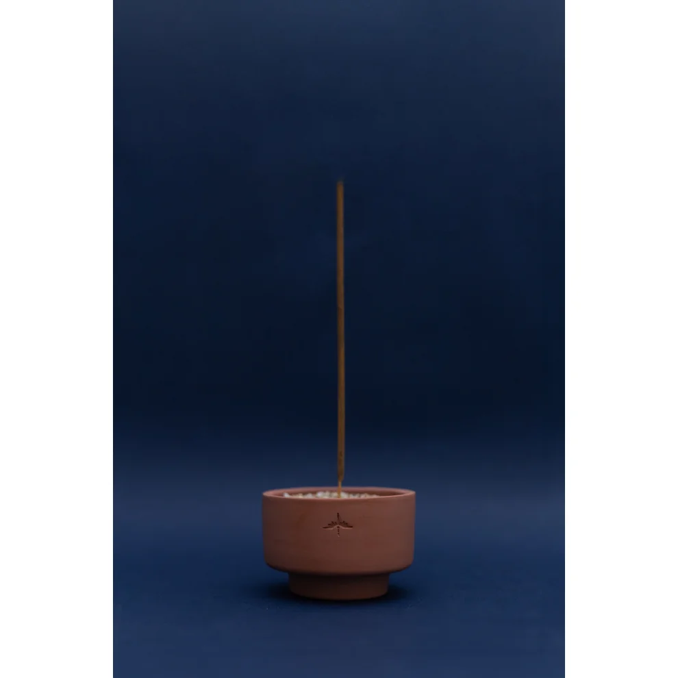 Present Inn - Temple | Ceramic Candle & Incense Holder