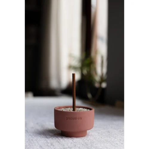 Present Inn - Temple | Ceramic Candle & Incense Holder