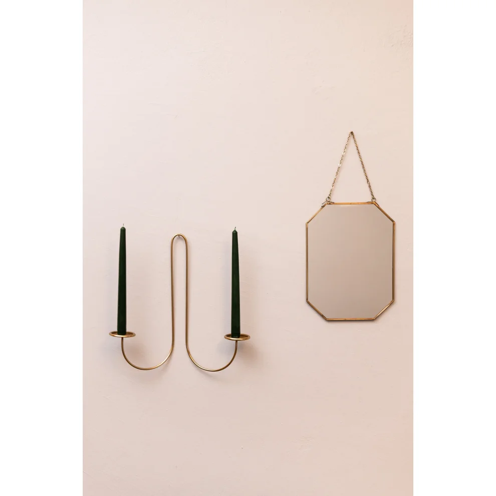 Present Inn - Minimal Sconce Candleholder