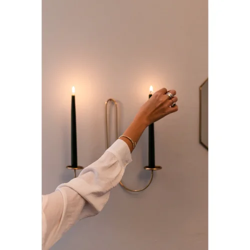 Present Inn - Minimal Sconce Candleholder