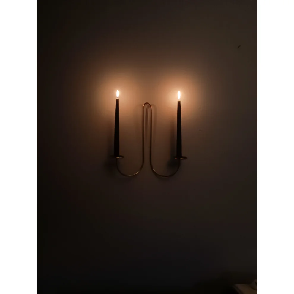 Present Inn - Minimal Sconce Candleholder