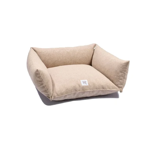 St. Pia - Cornette Dog Bed