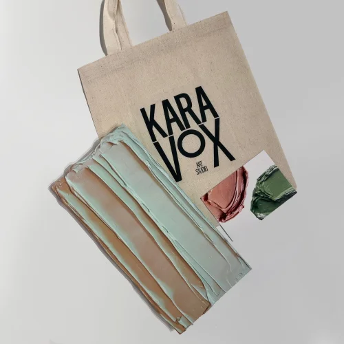 Kara Vox - Stroke Series Tablo