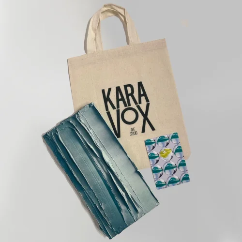 Kara Vox - Stroke Series Tablo