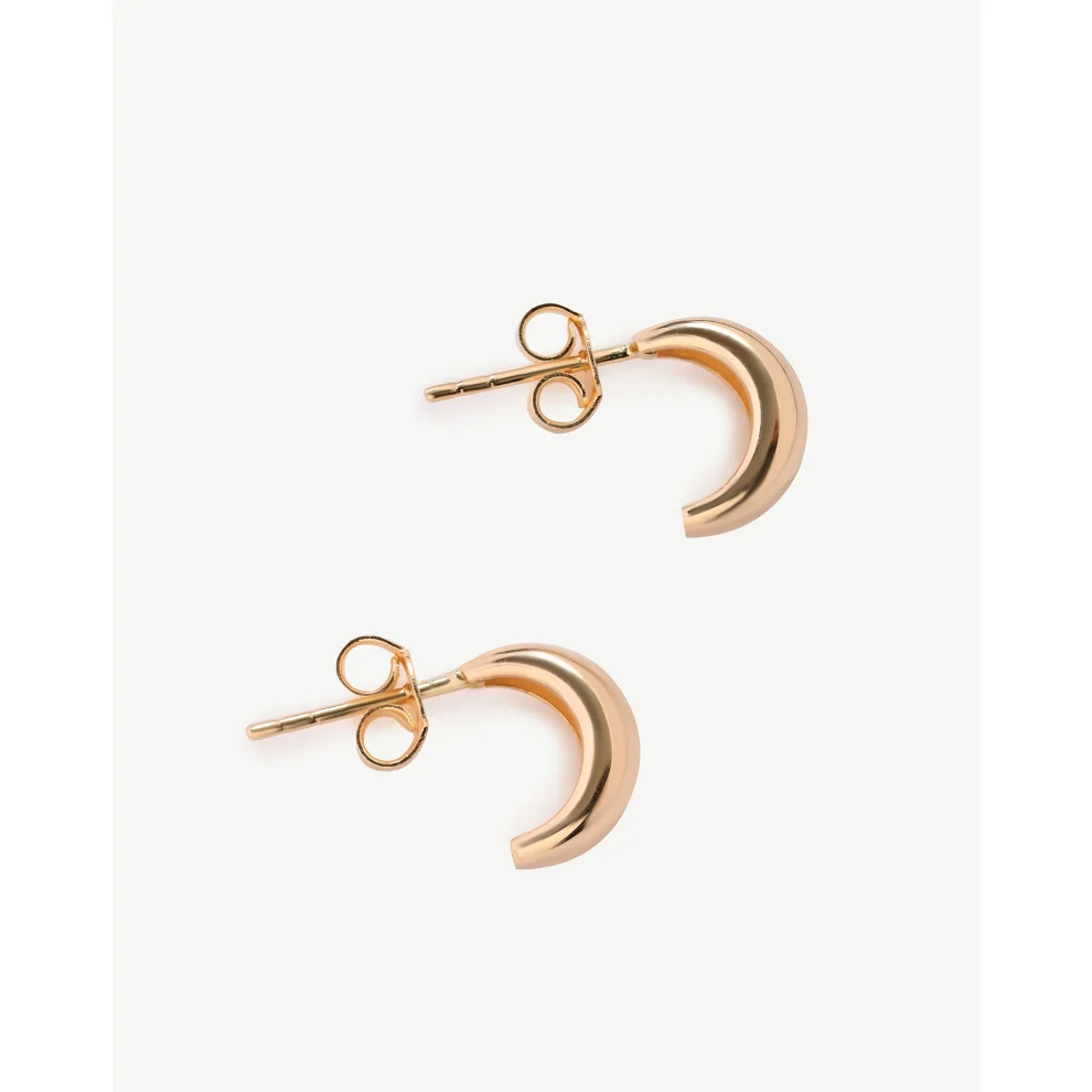 Yvris - Dome Earrings