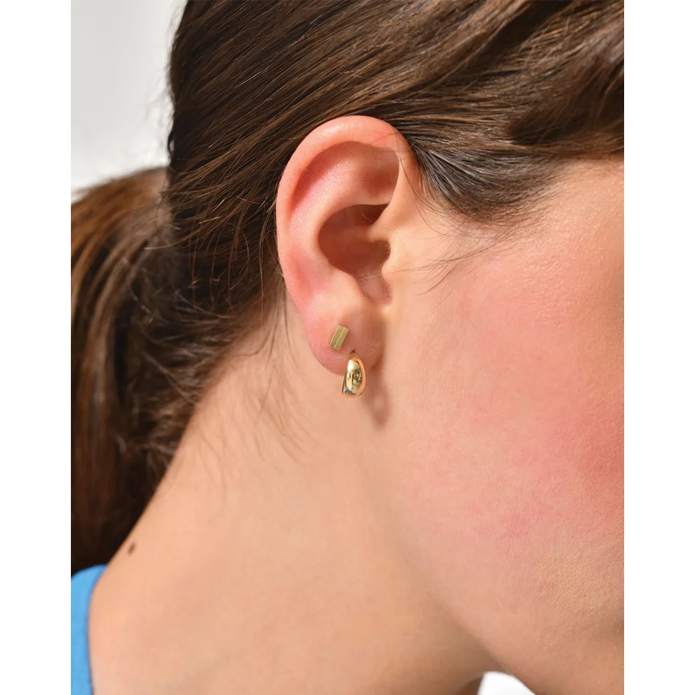 Yvris - Dome Earrings