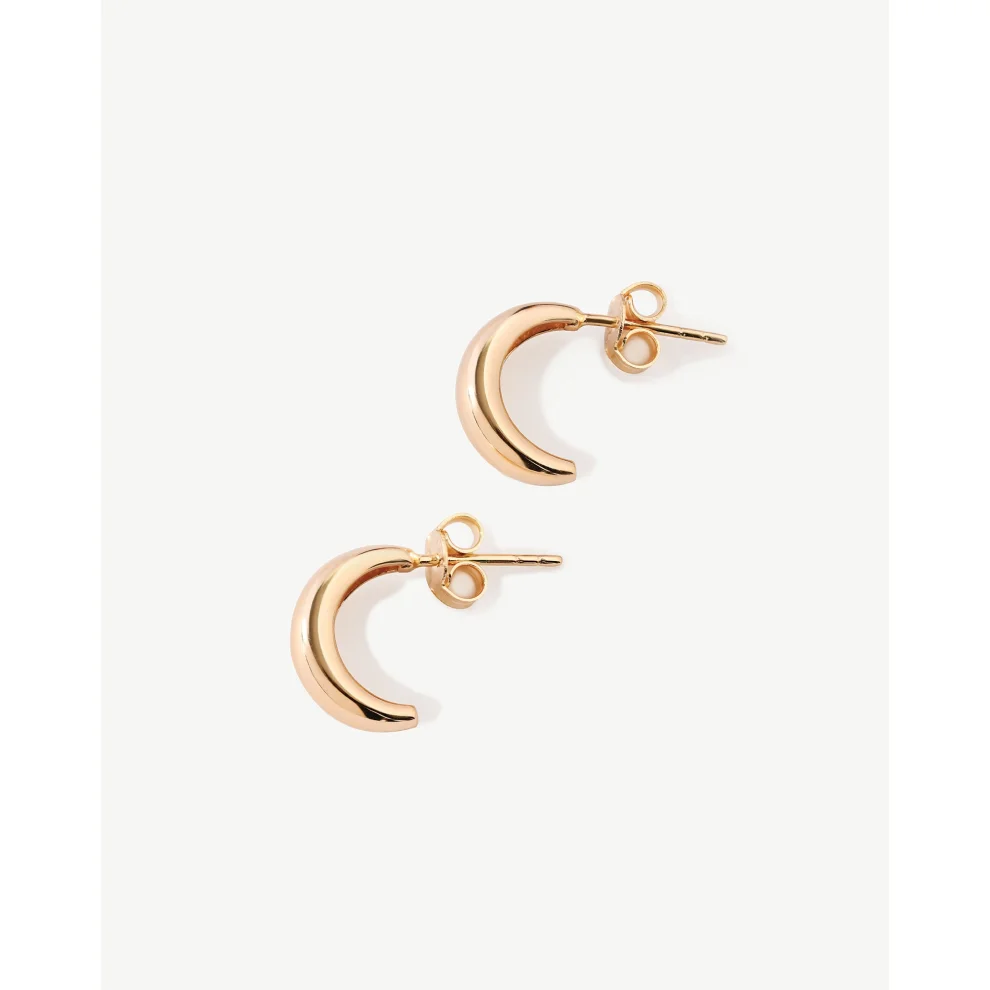 Yvris - Dome Earrings