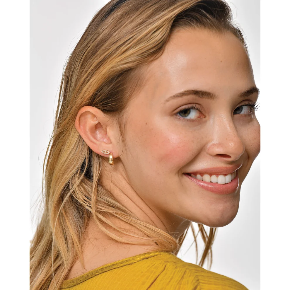 yvris-large-dome-earrings-hipicon