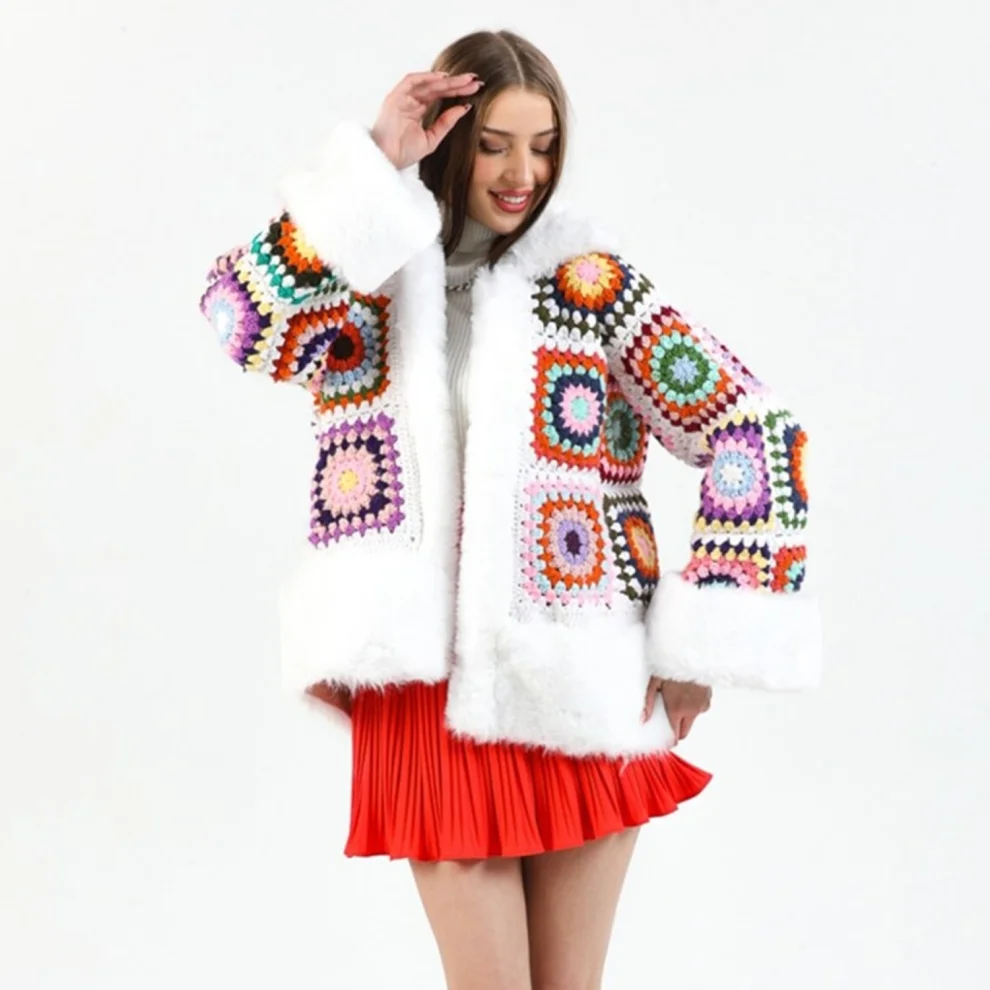 Trend Studio İstanbul - Artificial Fur Crochet Braided Wool Woman Cardigan