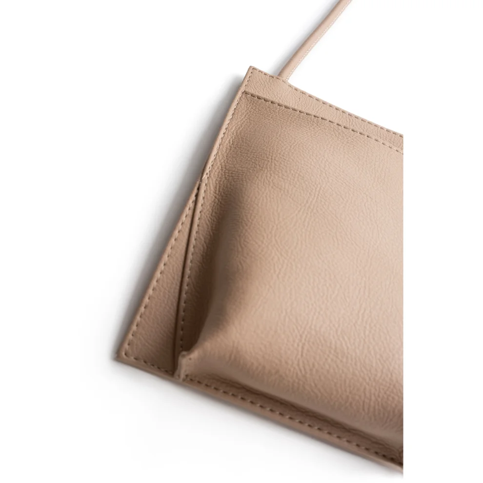 Tiny - Vegan Leather Bag
