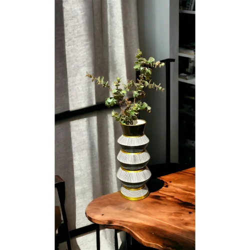 Füreya Art - Zigzag Vase