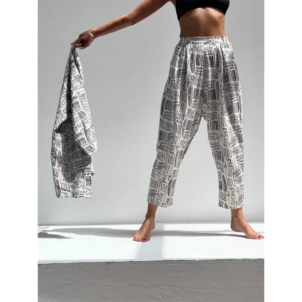 Hangout Design Store - Narita Linen Harem Pants