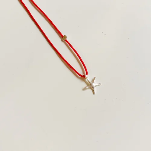 The Pheia - Sea Star String Necklace