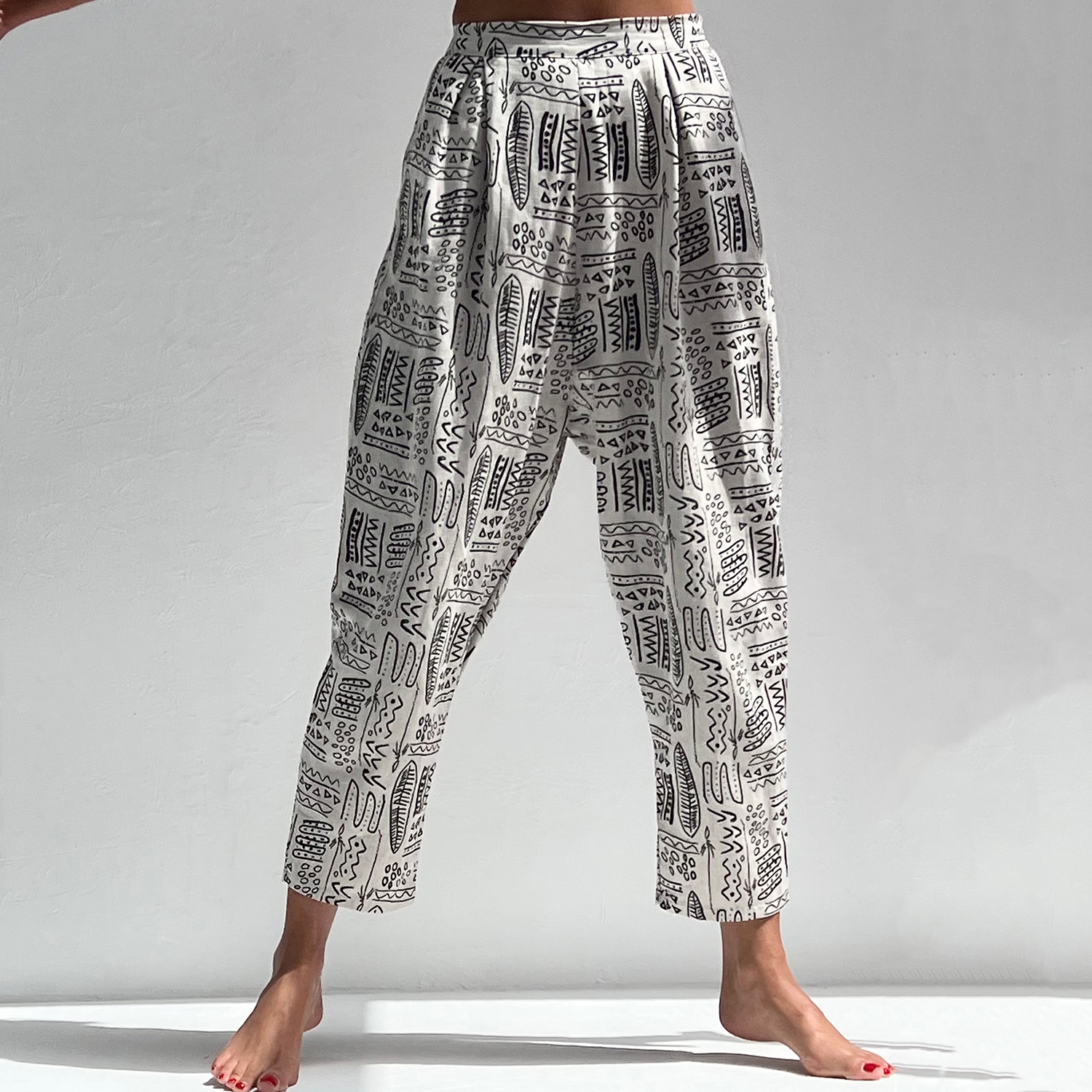 Narita Linen Harem Pants