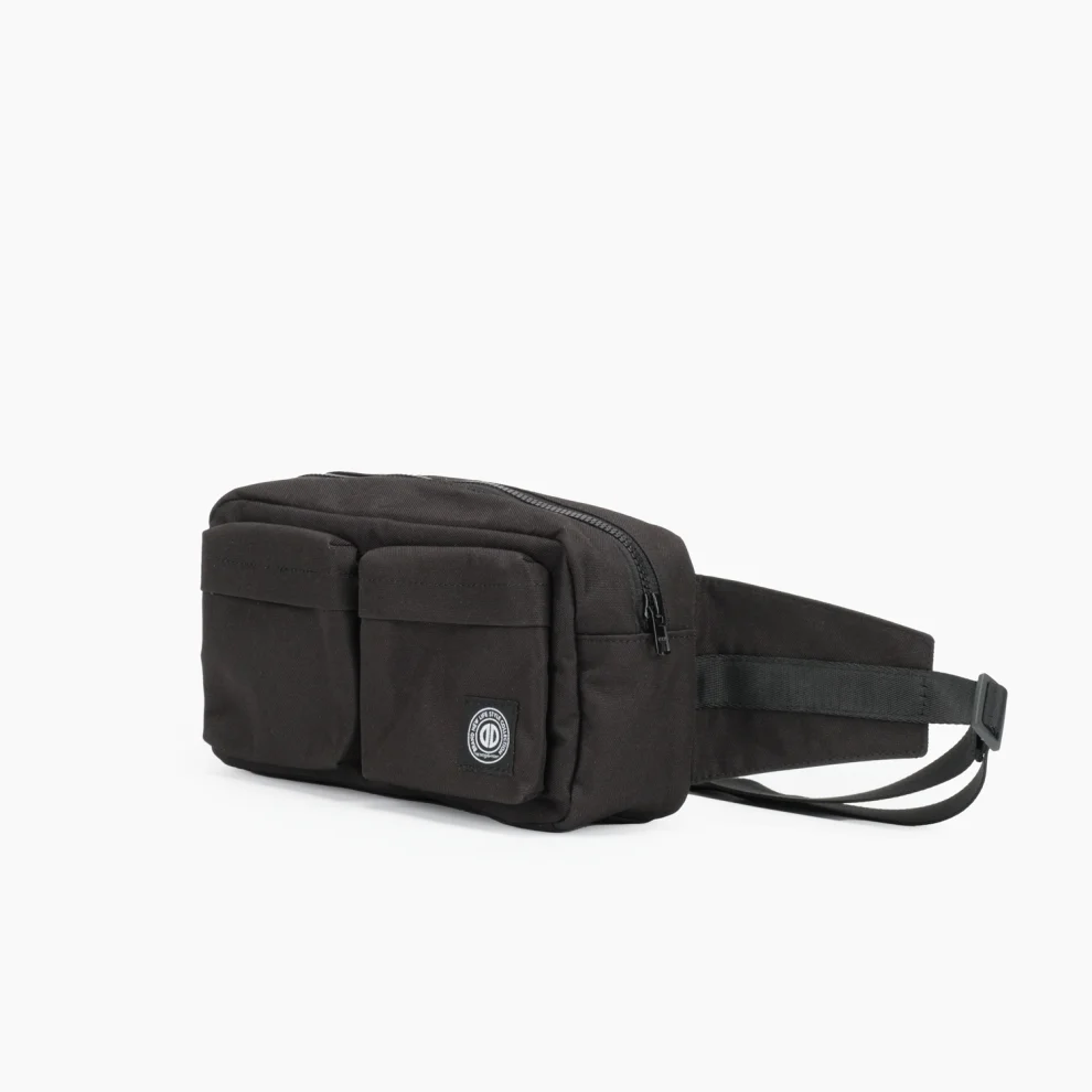 Design Studio - Urban Bumbag Double Freebag