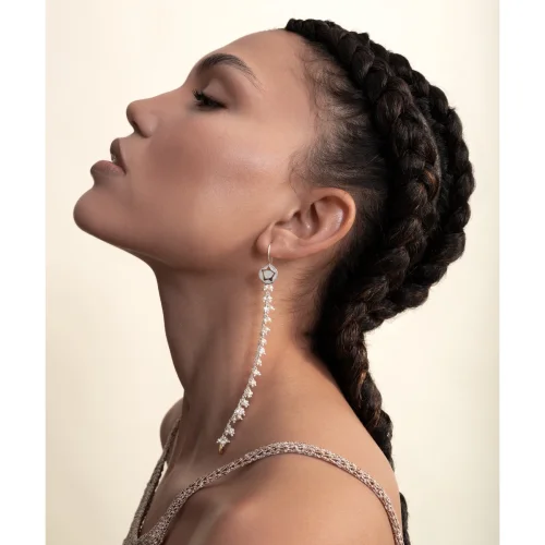 Luna Merdin - Sumerian Pearl Earring