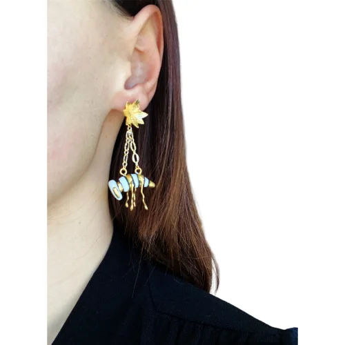Lua - Bee Earrings