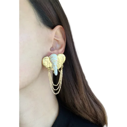 Lua - Elephant Earring