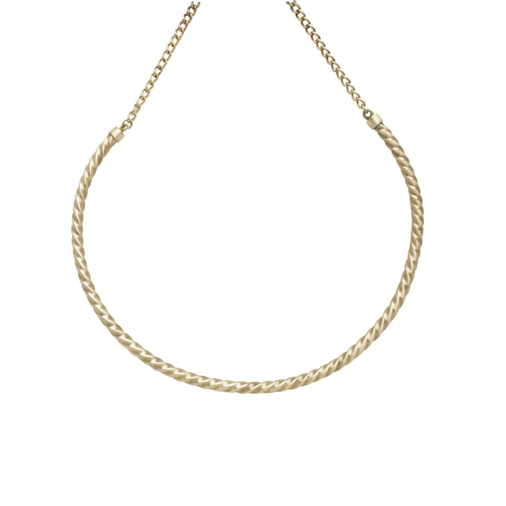 Tori Burma Choker Necklace