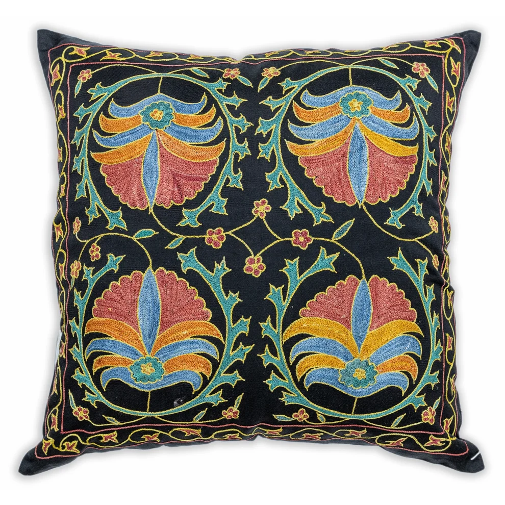 Soho Antiq - Efran Ethnic Patterned Handmade Throw Pillow 50x50 Cm