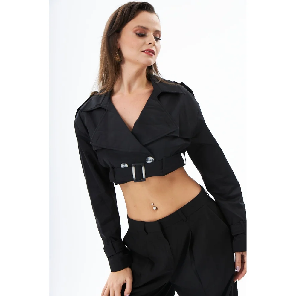 Evoq Nine - Belt Detailed Crop Trench Coat