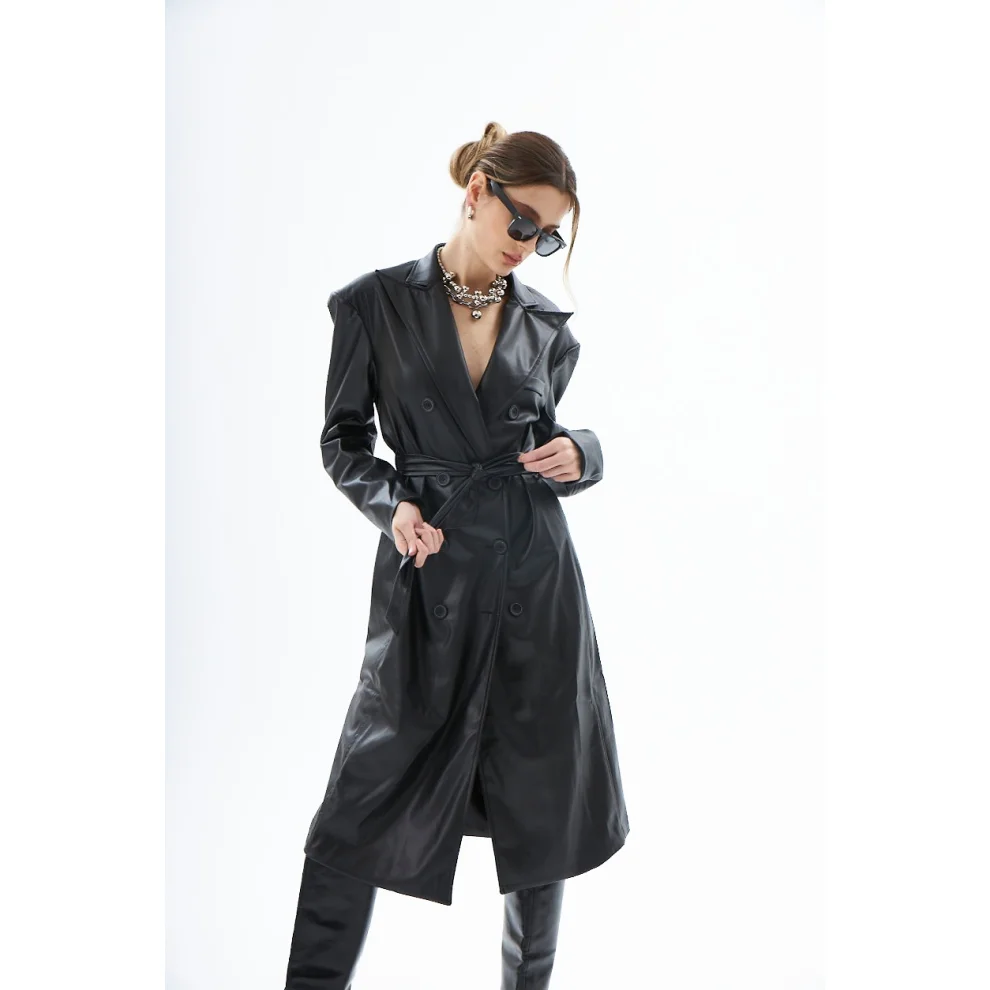 Evoq Nine - Padded Leather Trench Coat