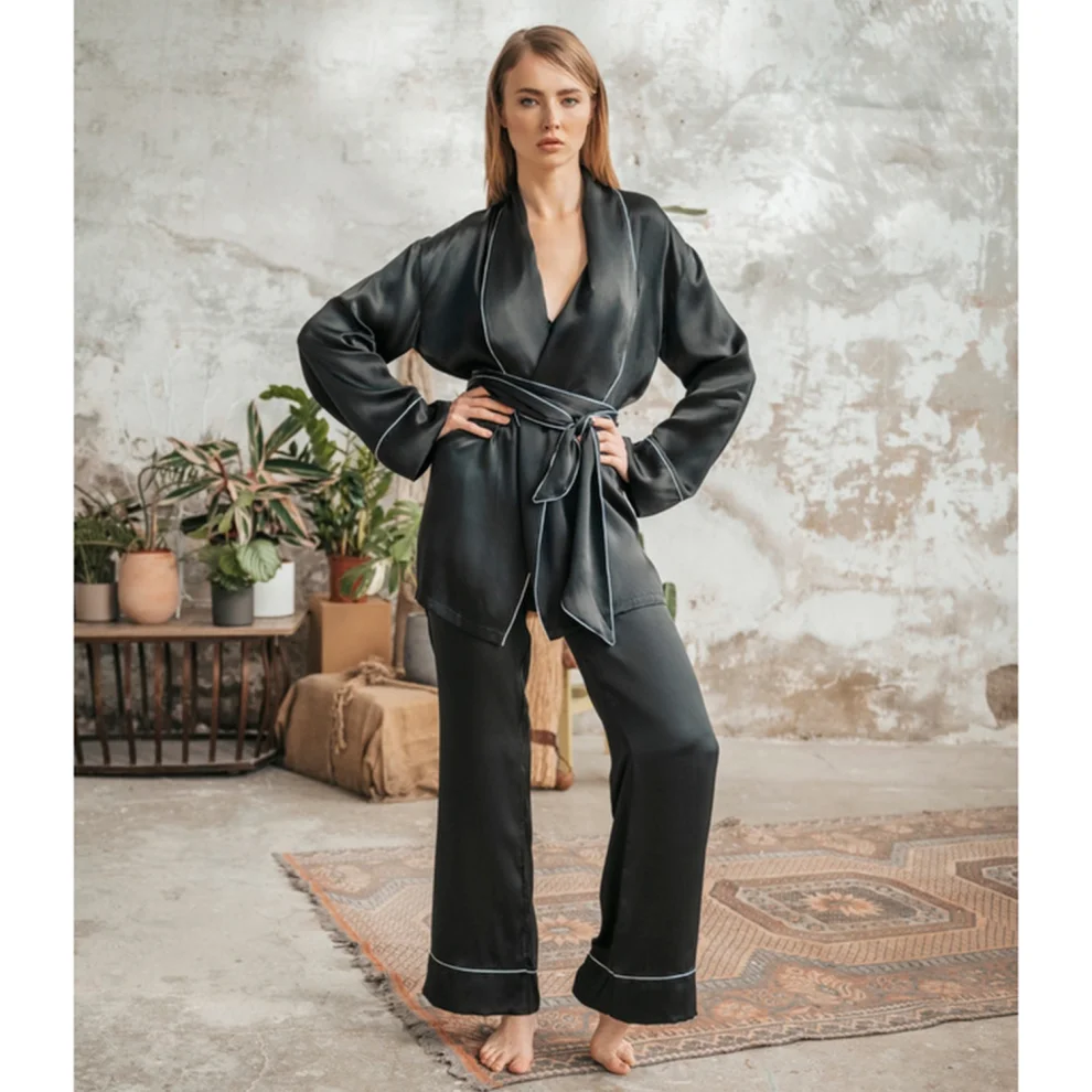 Zau Elegant Pure Silk Pajama Set Black M hipicon