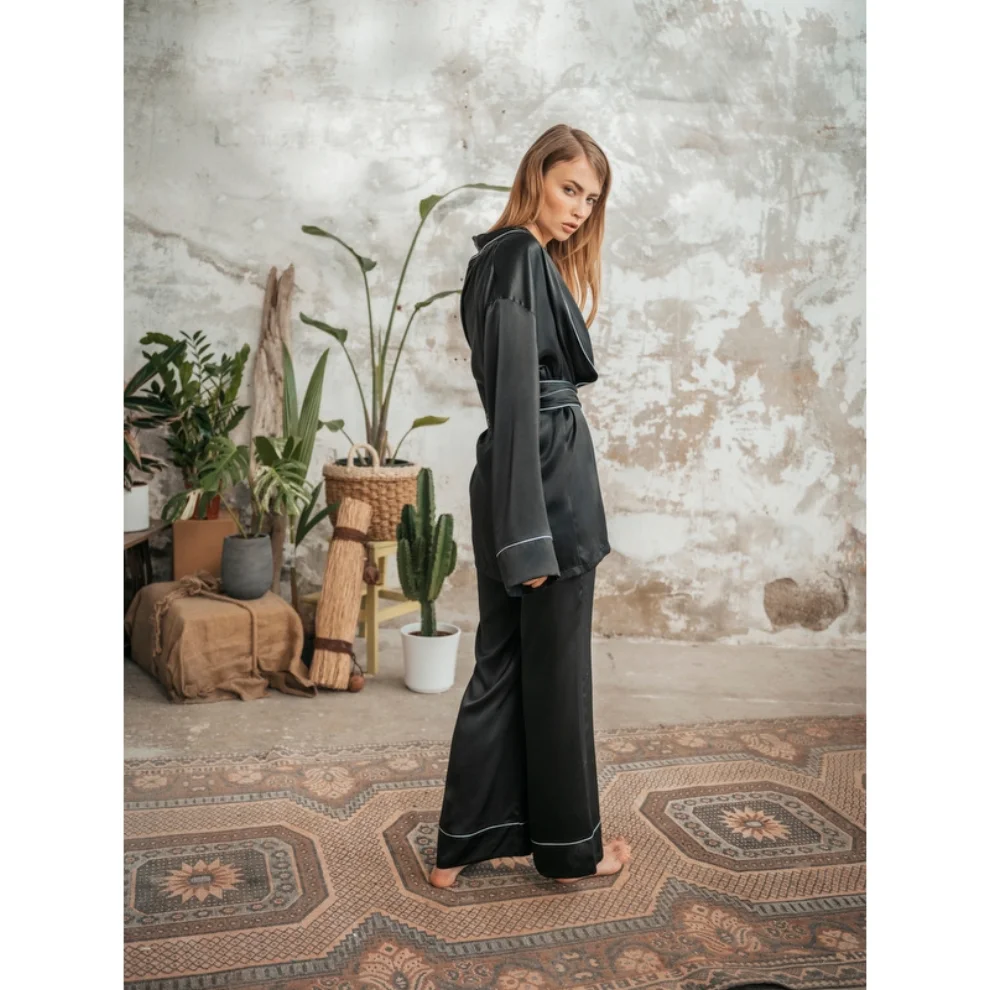 Zau - Elegant Pure Silk Pajama Set