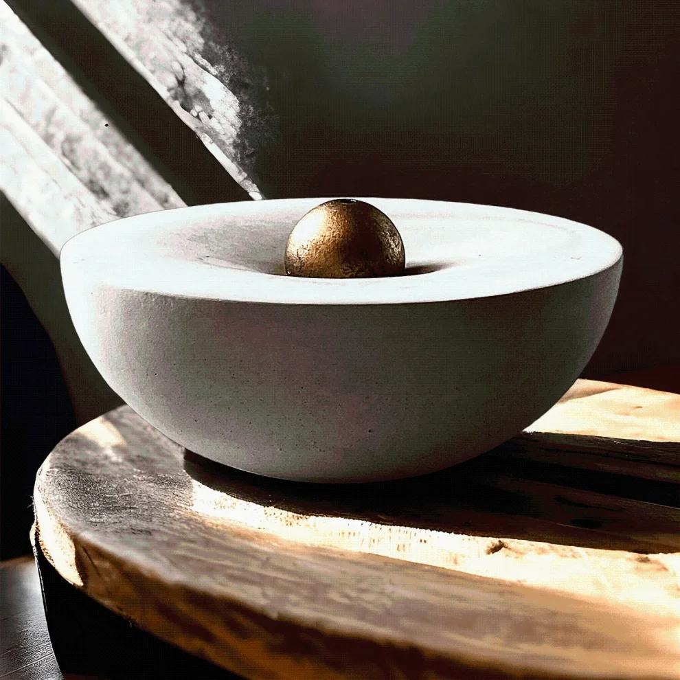 Tabart - Hole Concrete Incense Burner