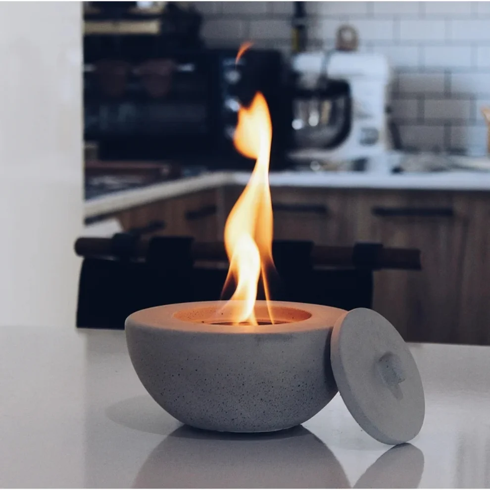 Tabart - Pure-fire V.2 Flueless Concrete Desktop Fireplace + 1lt Bioethanol Fireplace Fuel