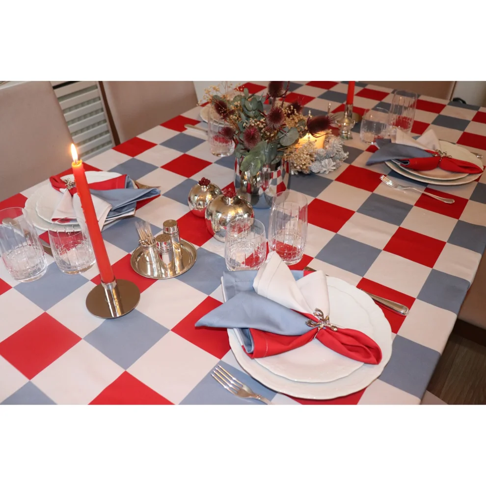 MEJA - Christmas.joy Tablecloth