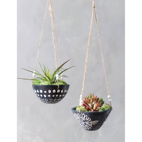 Warm Design	 - Flower Patterned Hanging Flower Pot
